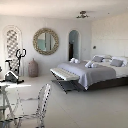 ヴィラ El Cortijo *